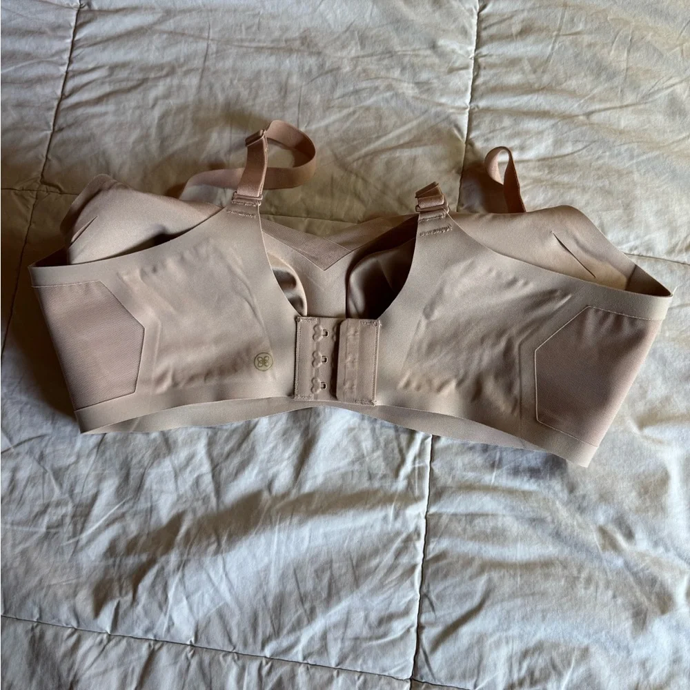 Honeylove Crossover Wireless Bra, Mesh Panels, Sand Beige, Size L 38B/C - Picture 4 of 8